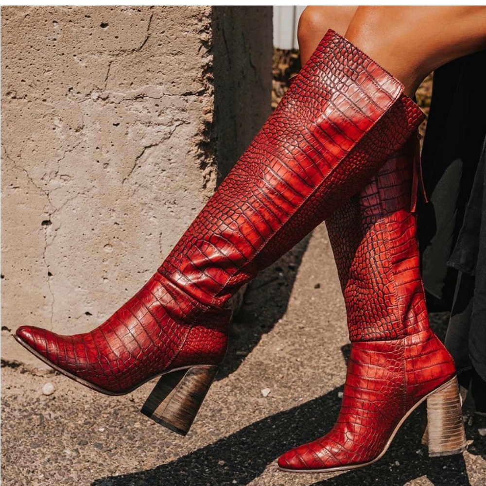 Freebird Jasper Boots in Red, Size 10.